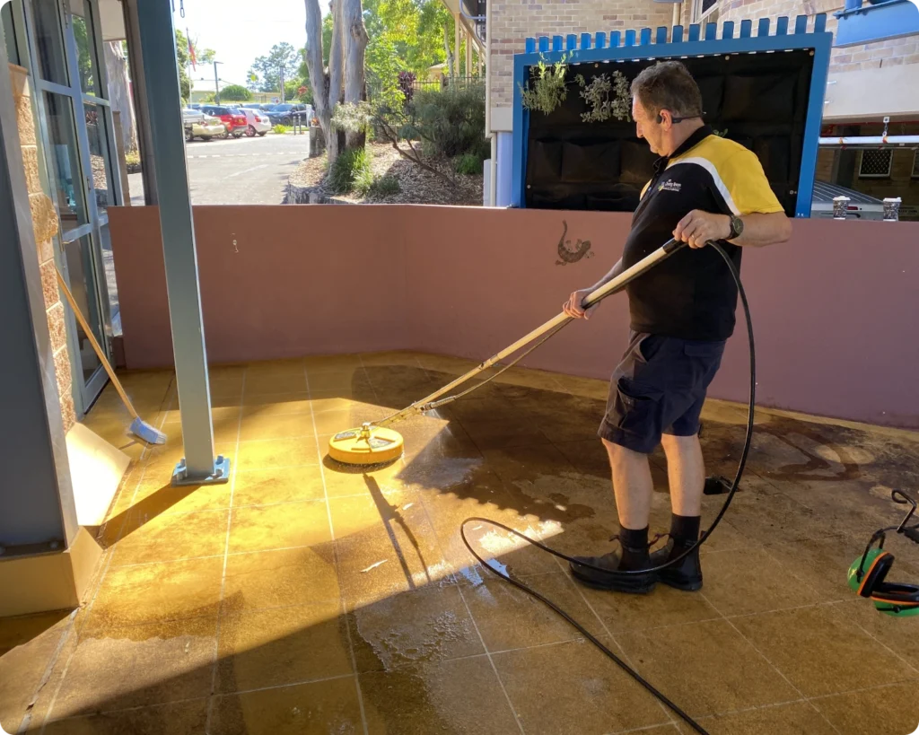 CommercialFloorCleaning 12